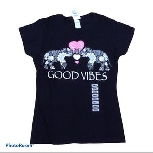 Good Vibes Love Elephants Black & Pink Trunks Up Heart Flowers Tee Small NWT